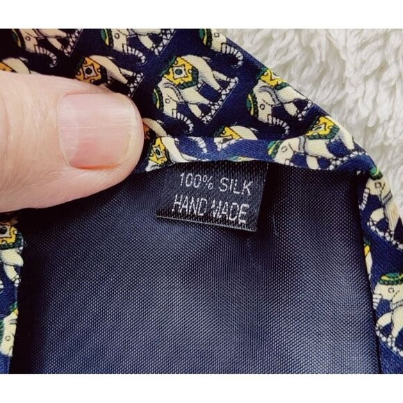 Mens Silk Tie Elephant Print Rene Chagal Vintagee 1990's Elegant Classic Necktie - Picture 8 of 9